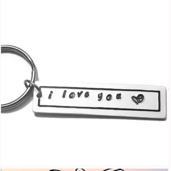 I ❤ U Keyring - Picture 3 of 6